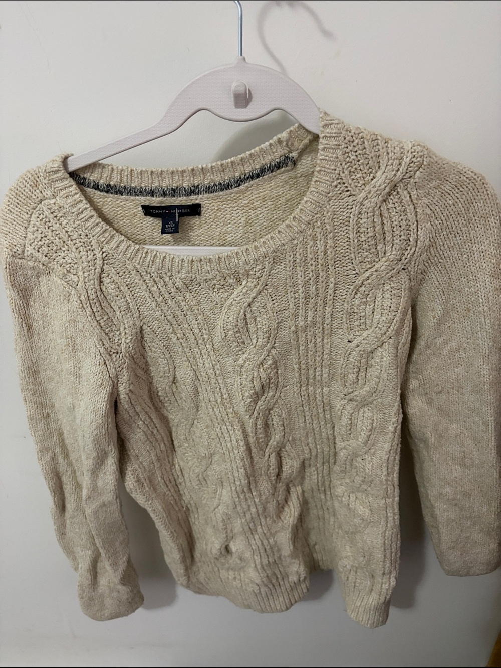 Tommy Hilfiger Cream Cable-Knit Crewneck Sweater